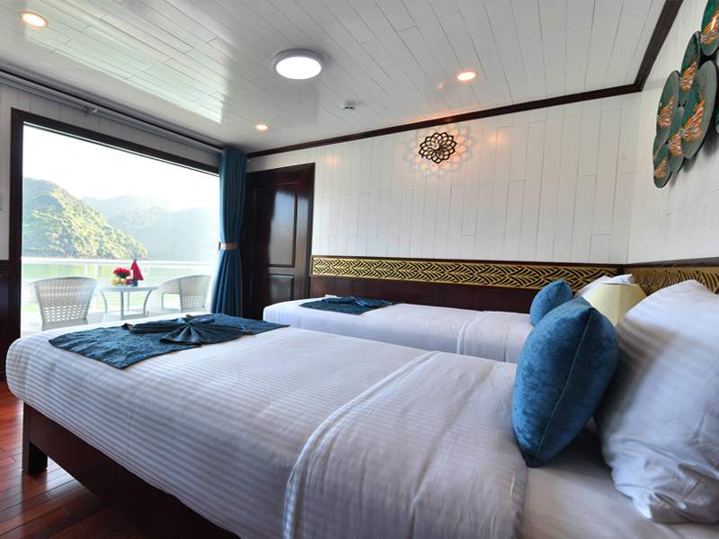 Sapphire Cruise - Premium Single Cabin - 1 Pax/ Cabin (Location: 2nd Deck - Private Balcony)