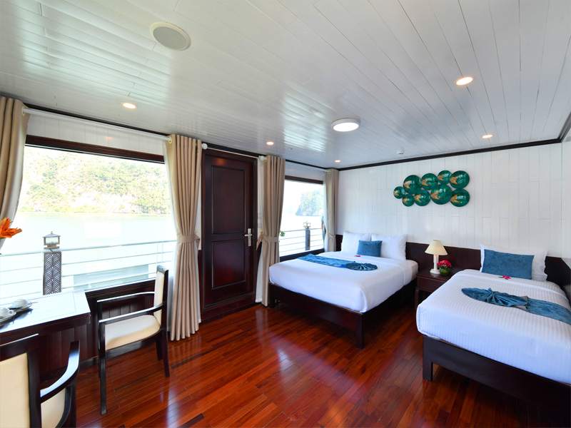 Sapphire Cruise - Premium Triple Cabin - 3 Pax/ Cabin (Location: 2nd Deck - Private Balcony)