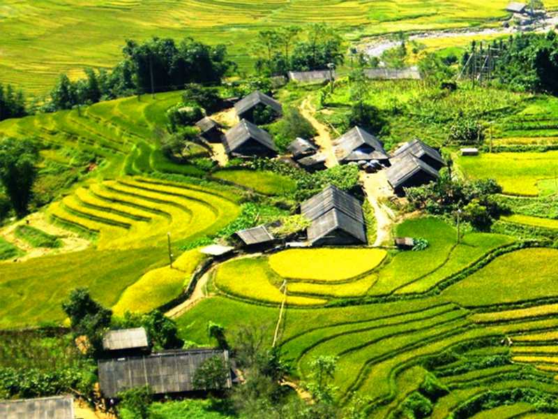 Hanoi Sapa Tours By Overnight Train - 3 Days 4 Nights (1 Night in Hotel + 1 Night Homestay)