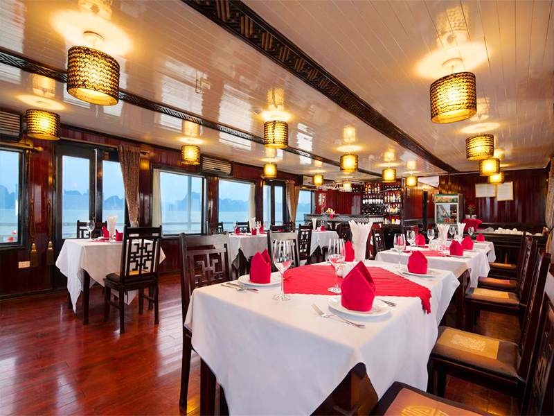 aclass-legend-cruise-halong-01