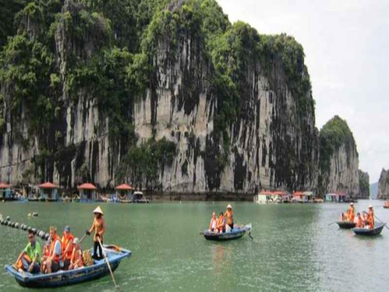 halong-bay-tour-one-day-01