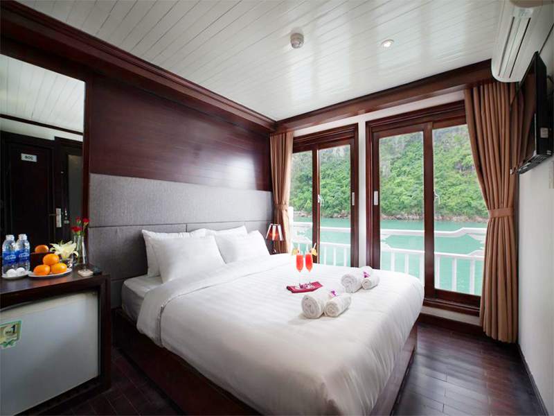 stellar-cruise-halong-02